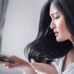 Tips Merawat Rambut Rontok Secara Alami Yang Bisa Anda Coba Sendiri Di Rumah